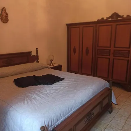 Casa Sias Santu Lussurgiu